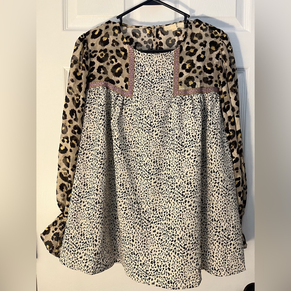 Boutique Entro Animal Print Top with Earthy Tones
